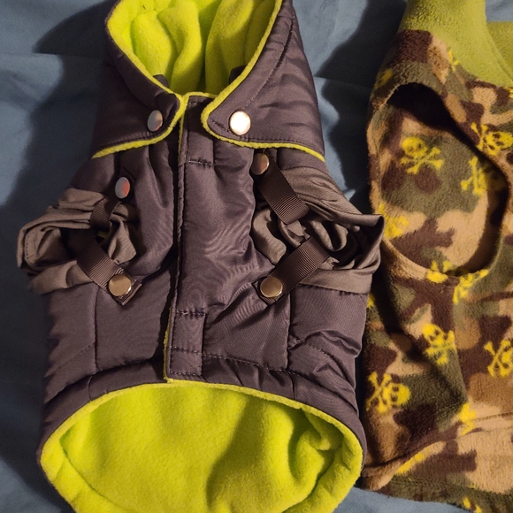 Small Dog JACKET AND A WARM FLEECE Jacket GENTLY USED CONDITION - Picture 2 of 10